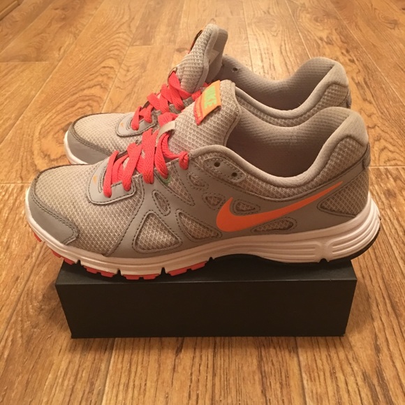 Nike Shoes Revolution 2 Womens Running Used Poshmark